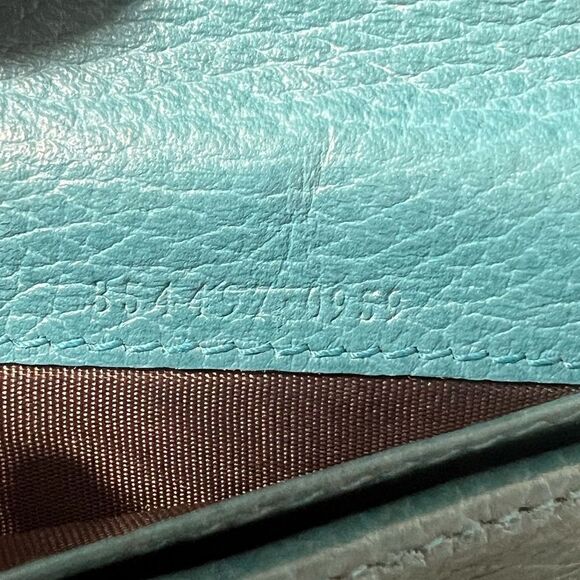 Authentic Gucci Pebbled Leather Wallet - Picture 7 of 9